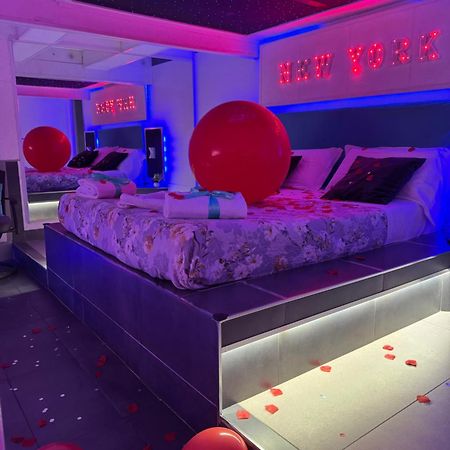 B&B Porta Capuana Napoli Ngoại thất bức ảnh