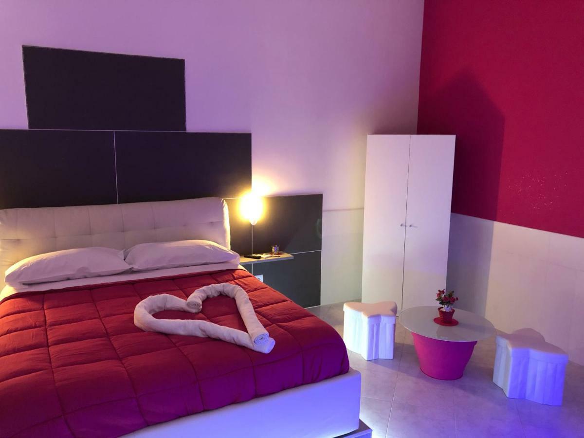 B&B Porta Capuana Napoli Ngoại thất bức ảnh